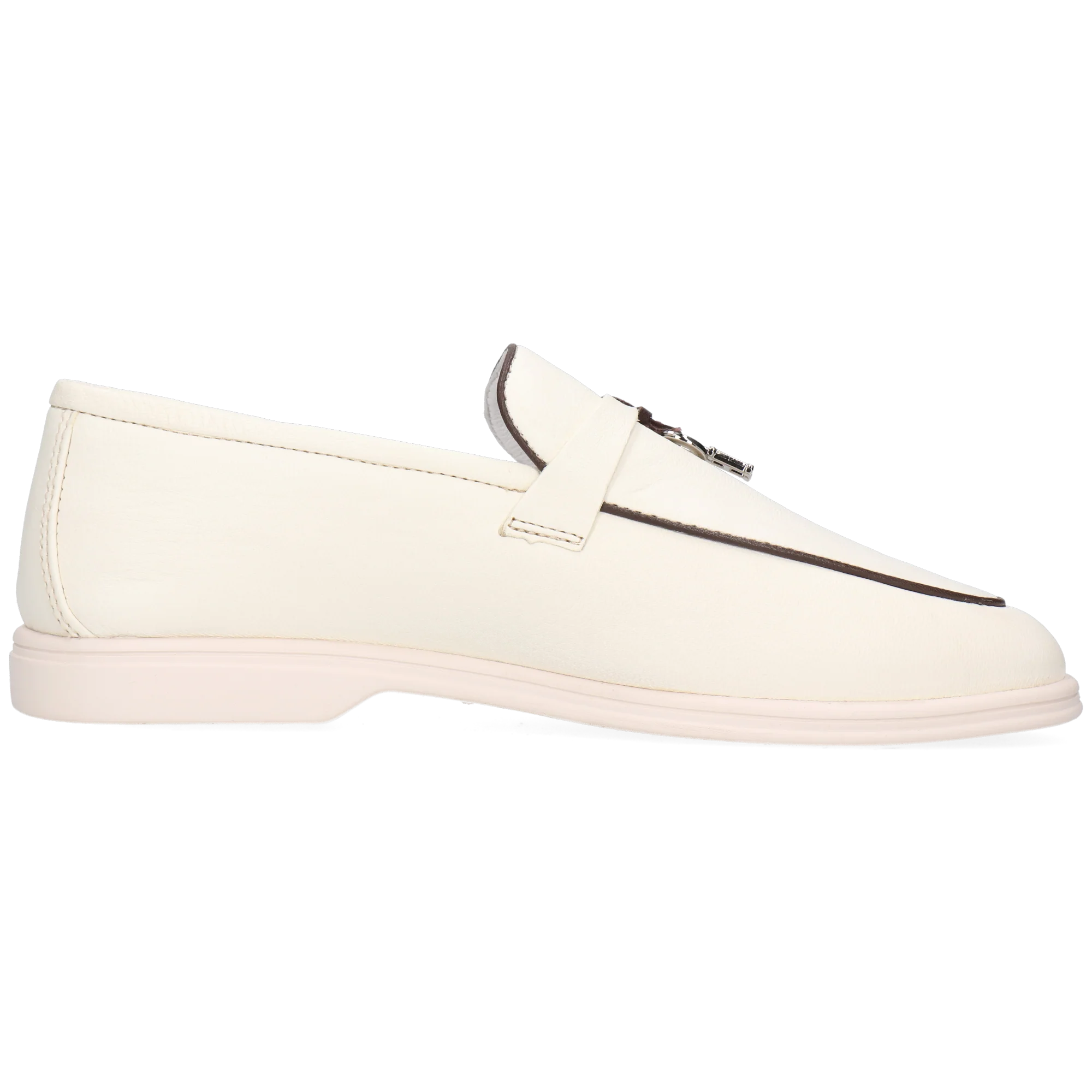 Adley 24 - Image 2